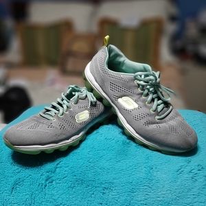 Skech-air shoes
